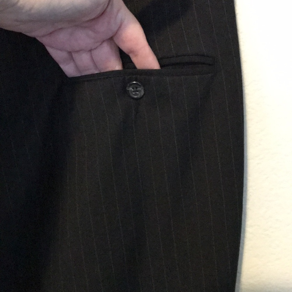 CAMBRIDGE CLASSICS DRESS PANTS SIZE 32Wx29L BLACK WITH PIN STRIPES - Picture 4 of 7